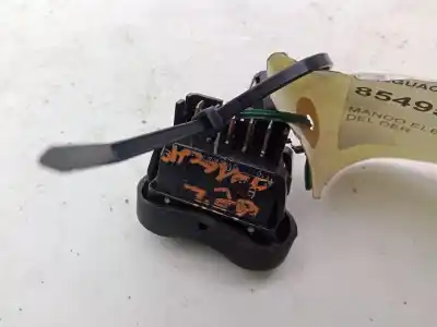 Second-hand car spare part right front power window switch for dacia duster 1.2 tce 16 v oem iam references   