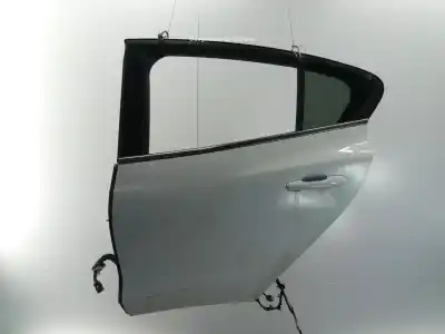 Recambio de automóvil de segunda mano de PUERTA TRASERA IZQUIERDA para FORD FOCUS IV (HN)  referencias OEM IAM 2577512  