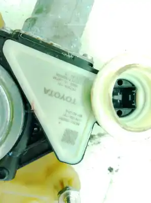 Peça sobressalente para automóvel em segunda mão elevador de vidros traseiro esquerdo por toyota corolla fastback (_e21_) 1.8 hybrid (zwe211) referências oem iam 8570102090  