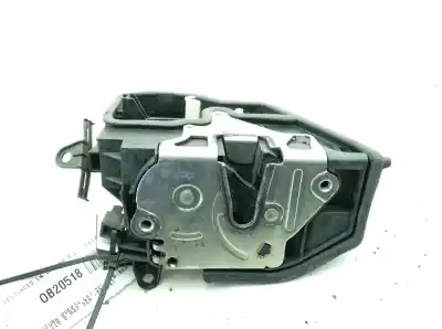 Peça sobressalente para automóvel em segunda mão fechadura da porta dianteira direita por bmw 1 (e87) 118 d referências oem iam 51217202146  