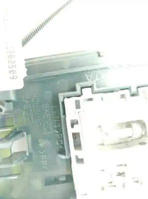 Peça sobressalente para automóvel em segunda mão luz interior por toyota corolla fastback (_e21_) 1.8 hybrid (zwe211) referências oem iam   
