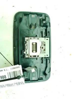 Peça sobressalente para automóvel em segunda mão luz interior por toyota corolla fastback (_e21_) 1.8 hybrid (zwe211) referências oem iam   