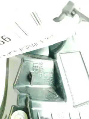 Second-hand car spare part interior left tailgate light for toyota corolla fastback (_e21_) 1.8 hybrid (zwe211) oem iam references 8159102770  