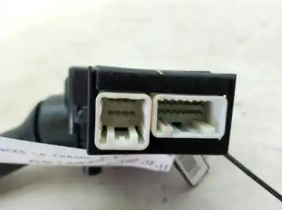 Second-hand car spare part windshiel wiper switch for lexus is ii (_e2_) 220d (ale20) oem iam references 17f111  