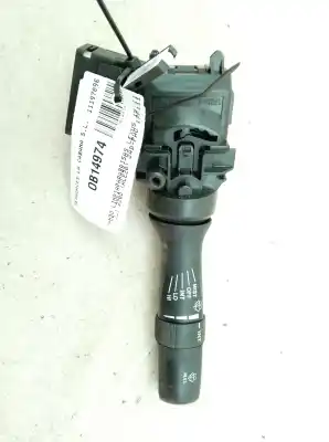 İkinci el araba yedek parçası TEMIZ KOMUT için LEXUS IS II (_E2_)  OEM IAM referansları 17F111  