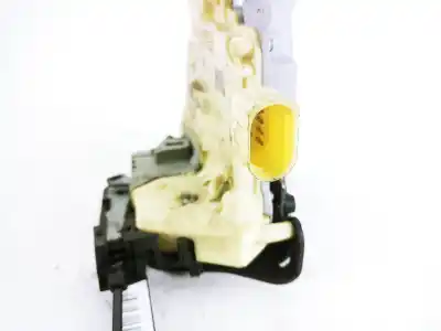 Автозапчасти б/у замок передней правой двери за audi q7 (4lb) 3.0 tdi quattro ссылки oem iam 3c1837016a  