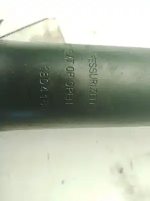 Second-hand car spare part rear shock absorber for nissan navara np300 pick-up (d23, d23t) 2.3 dci oem iam references e62004kk3a  