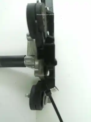 Second-hand car spare part rear windshield wiper motor for volvo v40 fastback (525) d2 oem iam references   