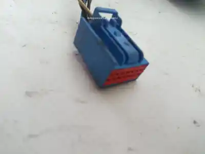 Peça sobressalente para automóvel em segunda mão espelho retrovisor direito por volvo v50 (545) 2.0 d referências oem iam   