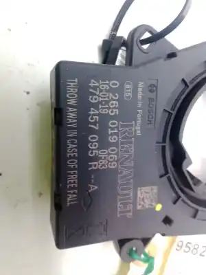 Pezzo di ricambio per auto di seconda mano air bag frontale per dacia duster 1.2 tce 16 v riferimenti oem iam   