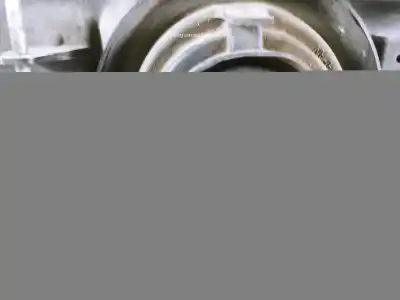 Автозапчасти б/у правая фара за mitsubishi montero classic (v2_w, v6_w, v7_w) 2.5 td (v24w) ссылки oem iam 11037747  