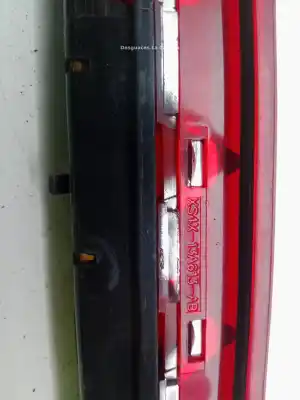 Peça sobressalente para automóvel em segunda mão farolim de travão central por ford focus i (daw, dbw) 1.8 tdci referências oem iam xs4x13a613ab  