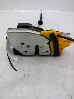 Second-hand car spare part left front door lock for kia ceed (cd) 1.6 crdi 136 oem iam references   