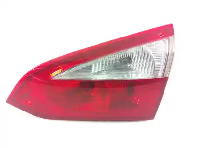 Peça sobressalente para automóvel em segunda mão Farolim Interior Traseiro Direito por FORD FOCUS III 1.6 TDCi Referências OEM IAM BM5113A602BB  