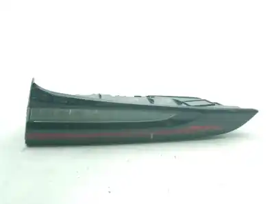 Peça sobressalente para automóvel em segunda mão Farolim Interior Traseiro Direito por TOYOTA COROLLA FASTBACK (_E21_) 1.8 Hybrid (ZWE211) Referências OEM IAM 8158102B80  