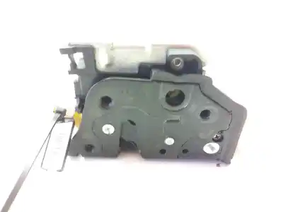 Second-hand car spare part Left Side Door Lock for AUDI A4 B8 AVANT (8K5) 2.0 TDI OEM IAM references 8K0839015C  