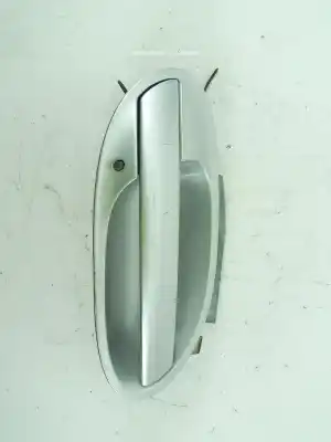 Second-hand car spare part Right Door Handle for BMW 7 (E65, E66, E67) 730 LD OEM IAM references 7198682  