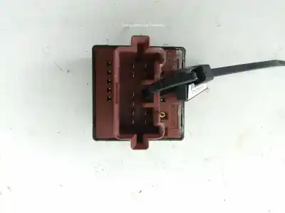 Pièce détachée automobile d'occasion bouton interrupteur pour mitsubishi montero iv (v8_w, v9_w) 3.2 di-d 4wd (v98w v88w) références oem iam 183569  