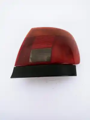 Peça sobressalente para automóvel em segunda mão Farolim Traseiro Direito por AUDI A4 B5 (8D2) 1.8 T Referências OEM IAM   