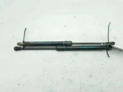 Автозапчасти б/у амортизатор капота за BMW 1 (E87) 118 d ссылки OEM IAM 51237118370  