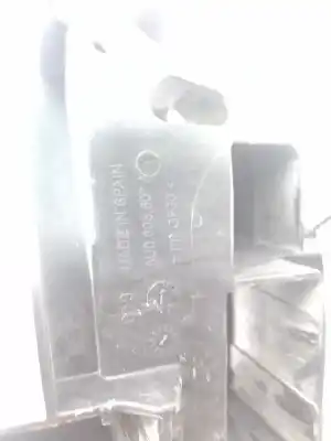 Pezzo di ricambio per auto di seconda mano supporto fanale sinistro per audi q3 (8ub, 8ug) 1.4 tsi riferimenti oem iam 8u0805607a  