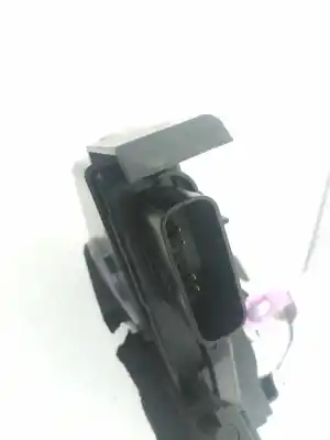 Автозапчасти б/у замок левой боковой двери за kia stonic (yb) 1.0 t-gdi ссылки oem iam 81410h8010  