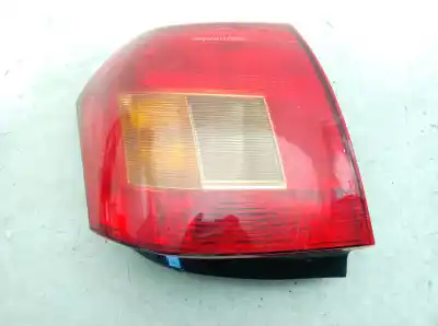 Peça sobressalente para automóvel em segunda mão Farolim Traseiro Direito por TOYOTA COROLLA (_E12_) 1.6 VVT-i (ZZE121_) Referências OEM IAM 8155102150  