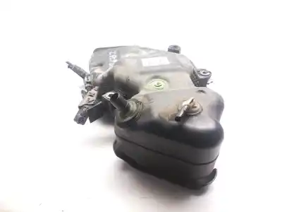 Peça sobressalente para automóvel em segunda mão depósito de aditivo fap adblue por kia ceed (cd) 1.6 crdi 136 referências oem iam 31500j7900  