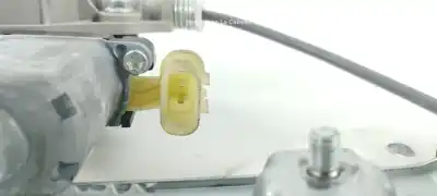 Автозапчастина б/у регулятор скла заднього правого для kia stonic (yb) 1.0 t-gdi посилання на oem iam   