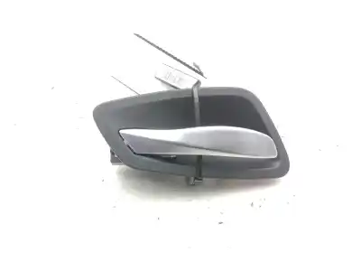 Recambio de automóvil de segunda mano de ASIDERO PUERTA IZQUIERDA para BMW 3 (E90) 320 D referencias OEM IAM 7144549  