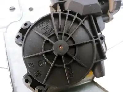 Автозапчасти б/у задний правый стеклорегулятор за renault megane ii ranchera familiar (km0/1_) 1.5 dci (km02. km13) ссылки oem iam 8200028068  