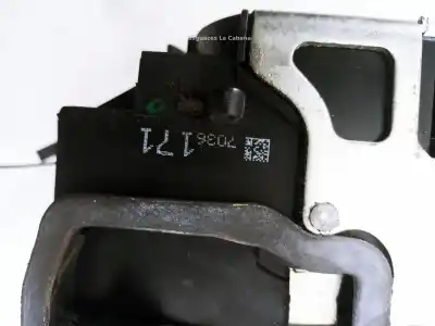 Second-hand car spare part left side door lock for bmw 5 (e60) 530 d oem iam references 7036171  