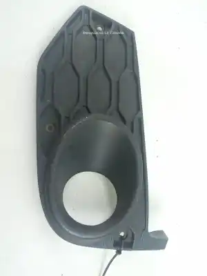 Second-hand car spare part Left Bumper Grille for IVECO DAILY VI FURGÓN 33S14. 35S14. 35C14 OEM IAM references 5801562216  