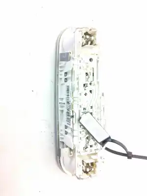 Pezzo di ricambio per auto di seconda mano luce interna per audi a4 b8 avant (8k5) 2.0 tdi riferimenti oem iam 8t0947111  