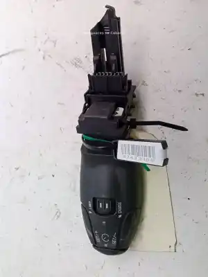 Pezzo di ricambio per auto di seconda mano COMANDO MULTIFUNZIONE per CITROEN C5 II (RC_)  Riferimenti OEM IAM 9641796480  