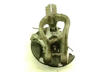 Pièce détachée automobile d'occasion moyeu de roue avant gauche pour opel astra j gtc 2.0 cdti (08) références oem iam   