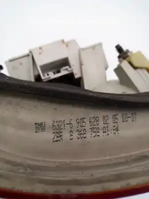 Peça sobressalente para automóvel em segunda mão farolim traseiro direito por bmw 3 touring (e46) 320 d referências oem iam 63216905628  