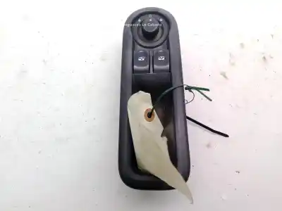 Peça sobressalente para automóvel em segunda mão BOTÃO / INTERRUPTOR ELEVADOR VIDRO DIANTEIRO ESQUERDO por RENAULT CLIO III (BR0/1, CR0/1)  Referências OEM IAM 8200356515  