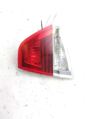 Peça sobressalente para automóvel em segunda mão Farolim Interior Traseiro Direito por BMW 3 (E90) 320 D Referências OEM IAM 6937460  