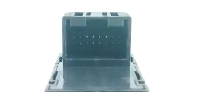 Автозапчасти б/у электрический стояночный тормоз за audi q3 (8ub, 8ug) 2.0 tdi quattro ссылки oem iam 8u0927225e  