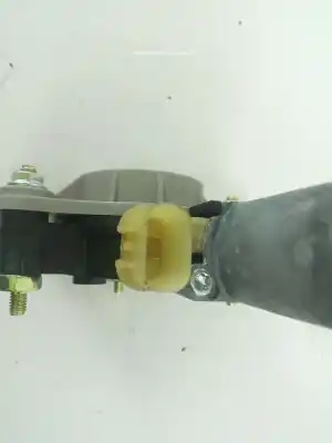 Автозапчасти б/у регулятор стекла переднего правого за kia stonic (yb) 1.0 t-gdi ссылки oem iam   