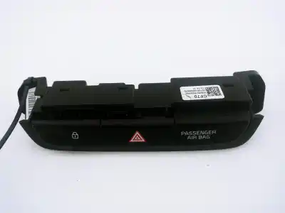 Second-hand car spare part hazard warning lights for kia ceed (cd) 1.0 t-gdi oem iam references 93600j7000wk