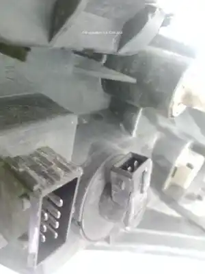 Peça sobressalente para automóvel em segunda mão farol / farolim direito por toyota corolla (_e12_) 1.4 d (nde120_) referências oem iam 8111002381  