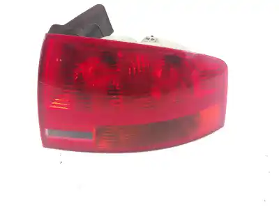 Автозапчастина б/у правий ліхтар для AUDI A4 B7 (8EC) 2.0 TDI 16V Посилання на OEM IAM   