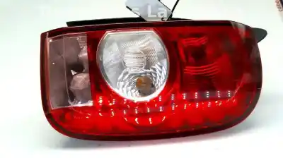 Recambio de automóvil de segunda mano de PILOTO TRASERO DERECHO para DACIA DUSTER  referencias OEM IAM   