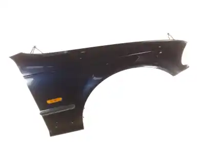 Peça sobressalente para automóvel em segunda mão guarda-lamas dianteiro direito por bmw 3 (e46) 323 i referências oem iam 41358240406  