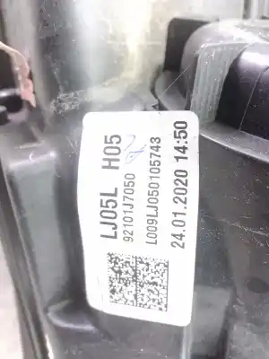 Second-hand car spare part left headlight for kia ceed (cd) 1.6 crdi 136 oem iam references 92101j7050  