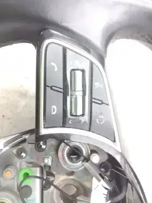Pezzo di ricambio per auto di seconda mano volante per kia ceed (cd) 1.6 crdi 136 riferimenti oem iam 56100j7470sa1  