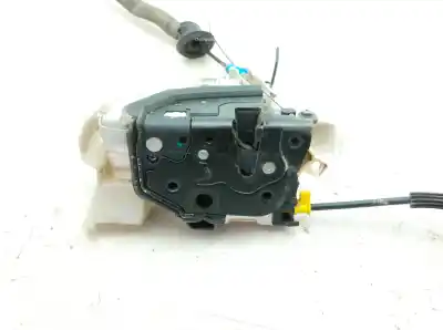 Автозапчастина б/у ЗАМОК ПЕРЕДНІХ ДВЕРЕЙ ЛІВИЙ для AUDI Q3 (8UB, 8UG)  Посилання на OEM IAM 8J1837015C  