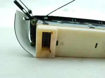 Автозапчасти б/у выключатель левого переднего окна за mitsubishi montero (v60/v70) 3.2 di-d avance ссылки oem iam mr445652  